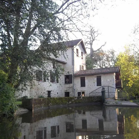 Сasa de vacaciones Le Moulin De L'anglee *