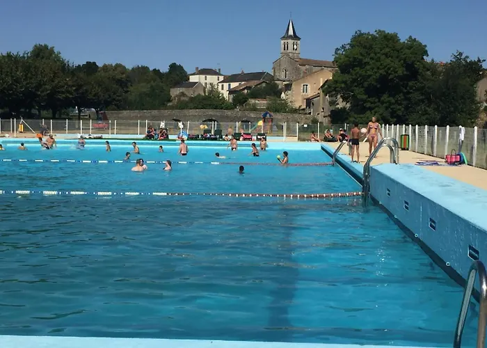 Le Moulin De L'anglee Casa de Férias Sanxay