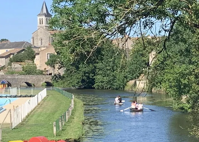 Le Moulin De L'anglee *